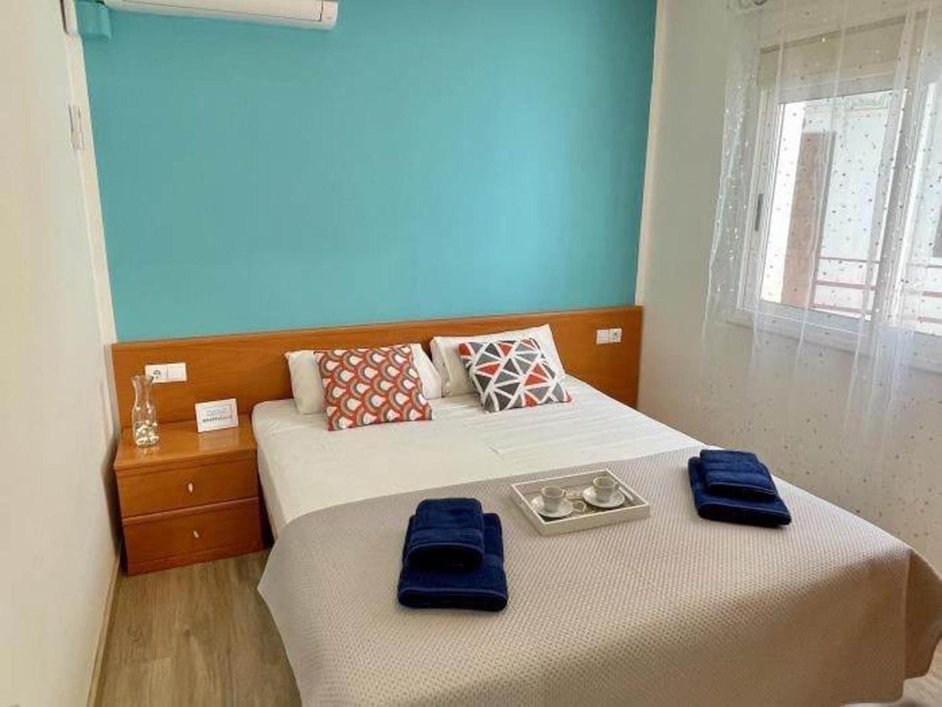 3br-sleeps6-balcony-a C-5min To Apartamento Salou